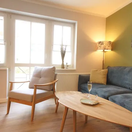 Apartment Haus Seeblick Mit 9 *