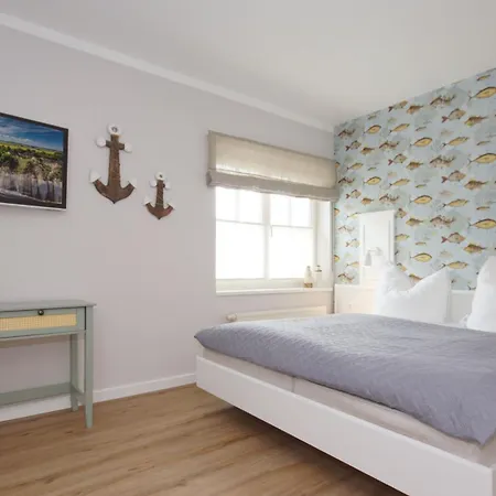 Haus Seeblick Mit 9 Apartment *